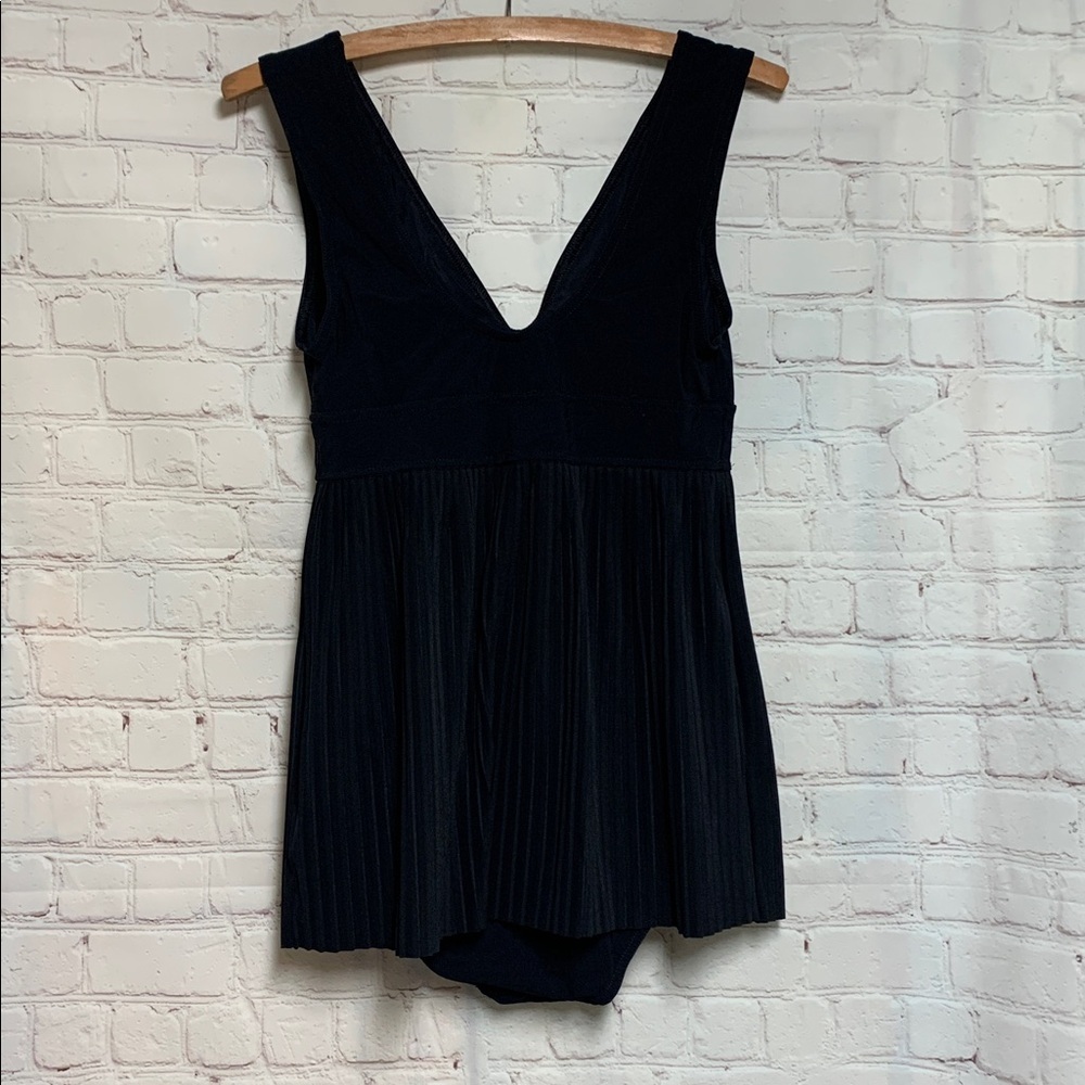 Karla Colletto Black Pleat Skirt Swimsuit Size 12 USA​ - Picture 5 of 5
